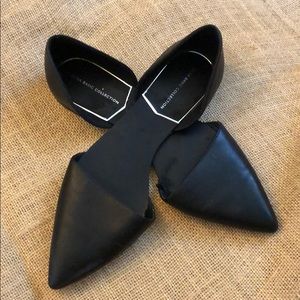 Pointy toe flats